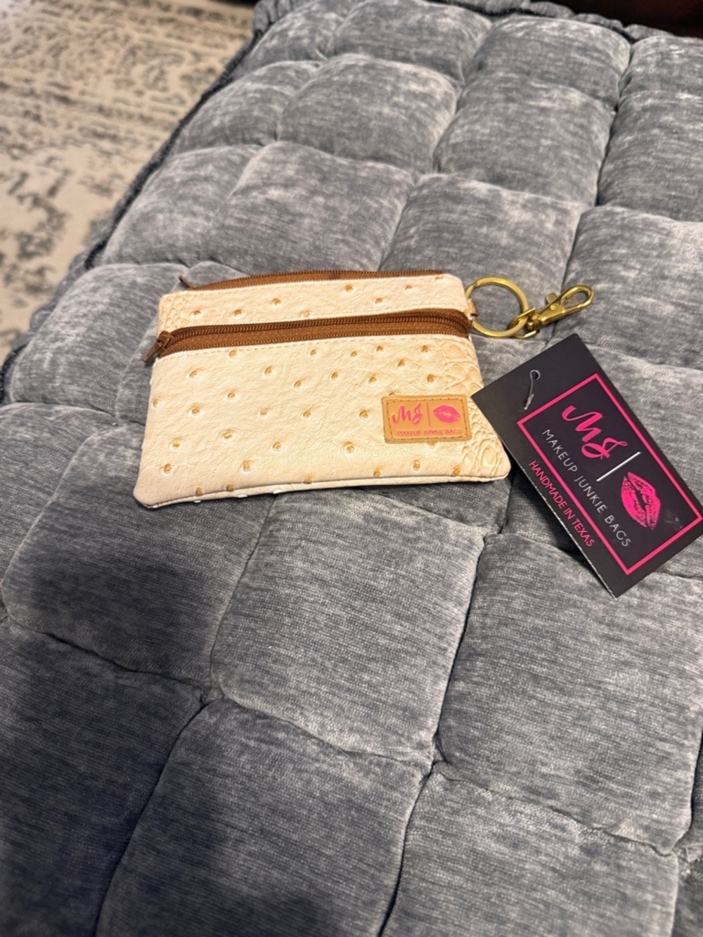 Makeup Junkie zip it wallet